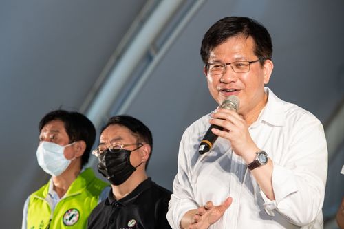 林佳龍民調7.1%被輾壓 綠營人士樂看數據拚年底翻盤