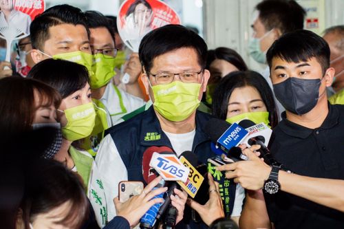 林佳龍高喊「新北發大財」!鄉民全都聯想到他 狂酸:口號都可以抄?