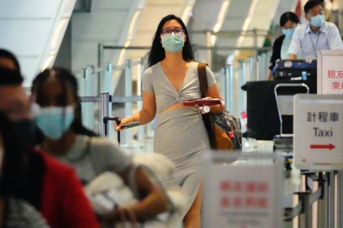 行政院:10月13日國境開放「0+7」上路、解除禁團令