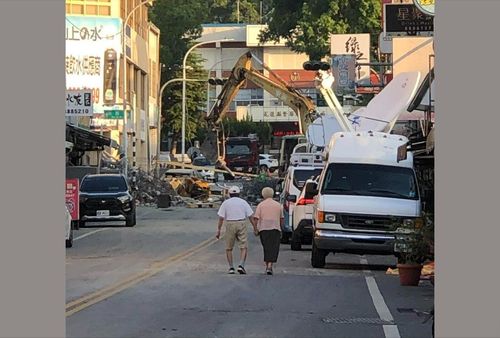 6.8強震重創花蓮玉里 他PO出一張暖心照!千人按讚「天佑台灣」