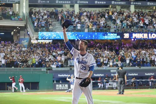 什麼劇本！羅力引退後周日還要再投一場？！