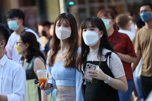 「國慶假期令人憂心！」　醫斷言：下週超過6萬確診「再下週更高」