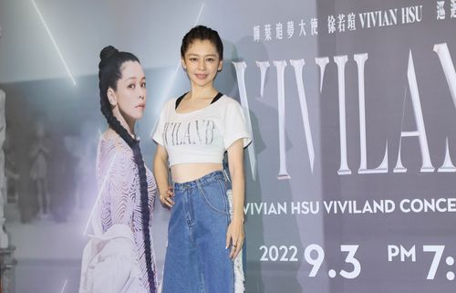 徐若瑄首次攻蛋滑進觀眾席 聊到忘我險超時「還想唱5小時」