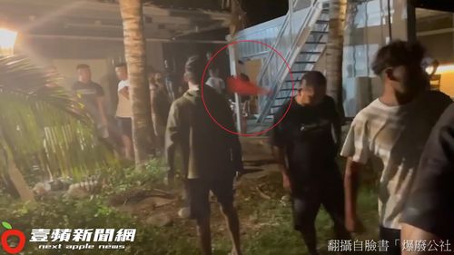 蘭嶼衝突對峙畫面曝　在地人怒罵黑衣人：吃K少年久了包尿布！