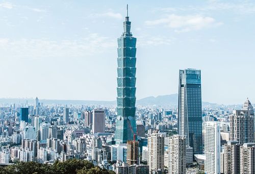 邁向疫後全球新格局 國發會:台灣經濟面臨三大挑戰