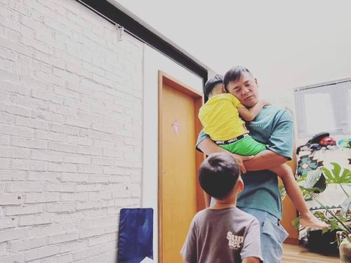 竇智孔奔300公里返花蓮探高燒兒 「沒什麼事比家人更重要」