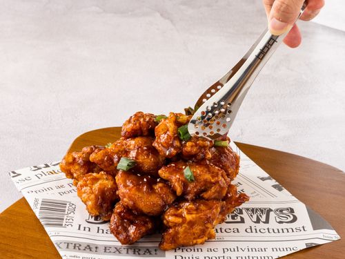 吃韓式炸雞免沾手!上傳「夾雞」照抽一年份炸雞免費吃