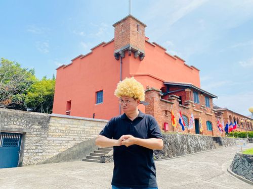 923國際手語日溝通更無礙  神級手譯員加持淡水古蹟導覽影片