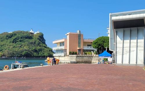 高雄港漂「全裸浮屍」 手環藏2資訊追出是她