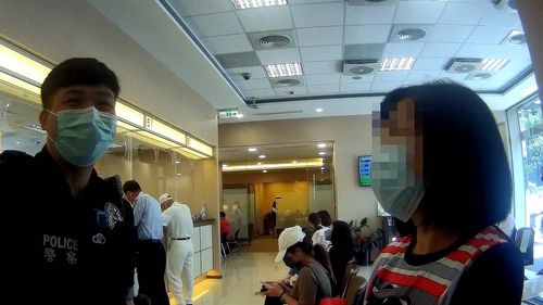 旅外閨密託她跨海投資　機智銀行員報警及時阻詐