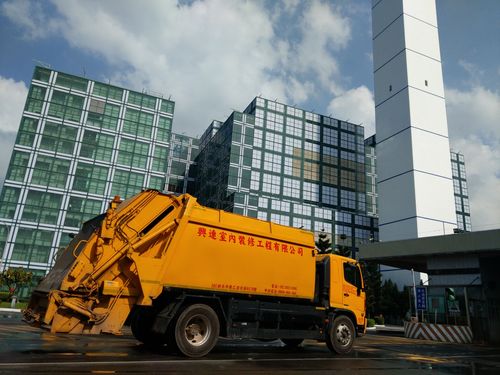 林佳龍批事業廢棄物無處去　新北環保局回擊！哪來的勇氣誇口他會處理？