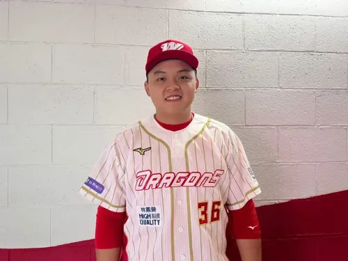 味全升上188公分、115公斤「超巨漢級」捕手!葉總燦笑:身材嚇唬人