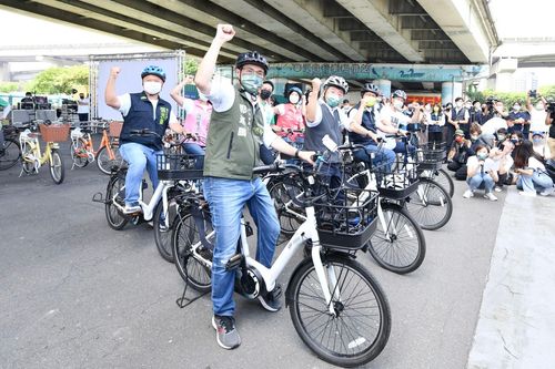桃園議員參選人檢舉這點違反防疫規定 批鄭運鵬「自主健康管理趴趴走」