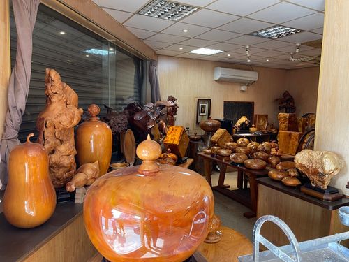 台中艺品店堆满珍稀奇木雕塑 市价逾3百万!夫妻档联手收赃遭法办