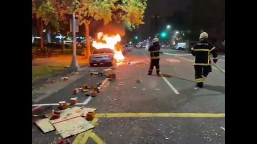 高雄2車竄火舌!肇因查到了 廟會蜂炮釀禍