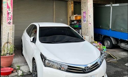 他見這幕怒譙「當自家車庫不要臉」　網揪1點：這裡你也不能停啊