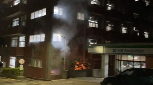 銘傳大學氣爆!一聲巨響玻璃噴濺 男宿生嚇醒急逃「有人躺地上抱腿」