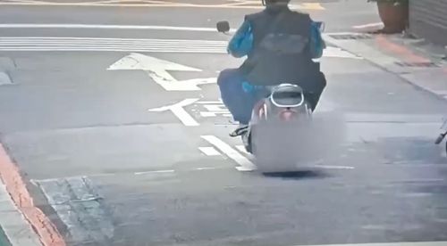 花襯衫男台大醫院旁偷機車 落網瞎掰打完疫苗身體不適竊車代步