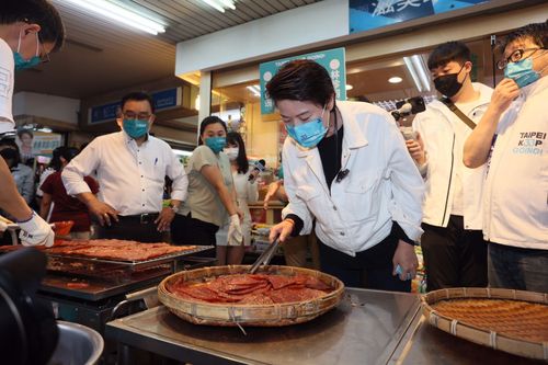 黃義交墜樓亡|黃珊珊不捨:他到場就有陽光!不敢相信會這樣