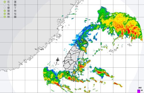 暴雨還沒完！專家示警「真正共伴才要開始」　北超濕、南熱爆成兩個世界