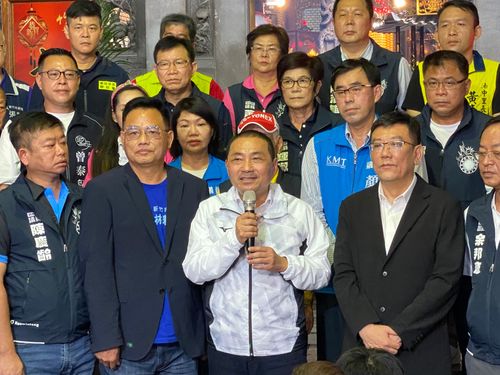 尼莎颱風攪局！最強母雞侯友宜竹市輔選　聽聞新北災情立返市府坐鎮