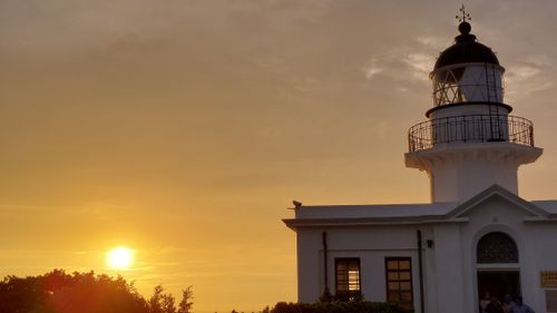 賞月首選別錯過! 高雄燈塔今重啟一次飽覽旗津夕陽夜景