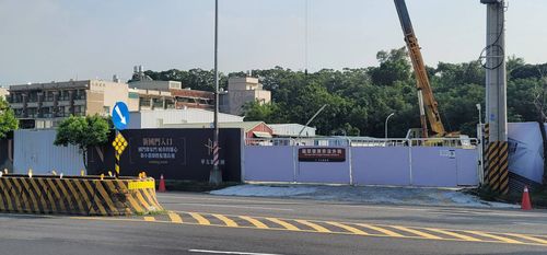 高雄小港新案坐2奔3 20年內中古屋還在1字頭