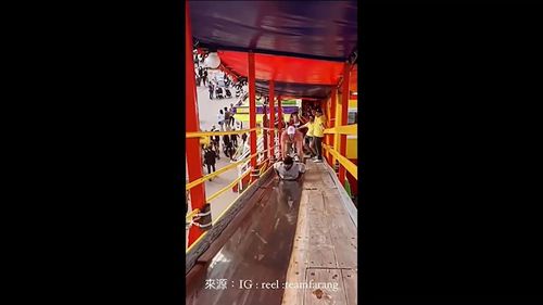 老漢推車超驚奇! 男子特技雙人後空翻聯手贏得全場歡呼