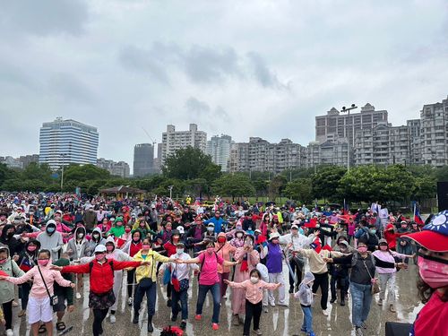 林口國慶升旗湧入3千人 新北議員蔡淑君:滿滿的感動