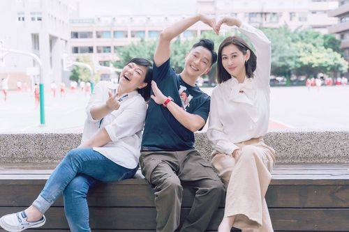 「麻辣師生檔」謝祖武、杜詩梅20年後重逢 新演員跪著背劇本