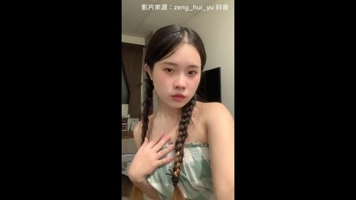 正妹面無表情跳卡點舞　肚子莫名喜感笑翻眾網友