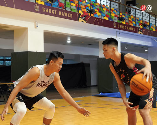 兩大物要開箱啦！台鋼獵鷹補進超級新人　跨聯盟賽看他倆表演