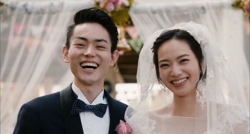 菅田将晖飞英国二度蜜月宠妻 带小松菜奈为移居海外探路