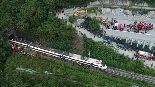 台鐵太魯閣事故奪49命彈劾3高官 3人現況曝!哽咽:不曉得會怎麼走