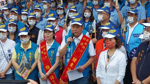 撕破臉!遭國民黨開除黨籍 鍾東錦控「用完就丟」怒告黃健庭