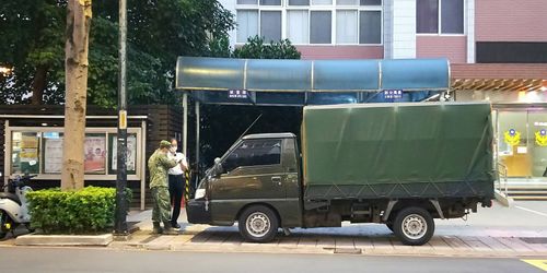 驚!整理亡父遺物赫見60榴彈砲 國軍未爆彈小組帶回銷毀