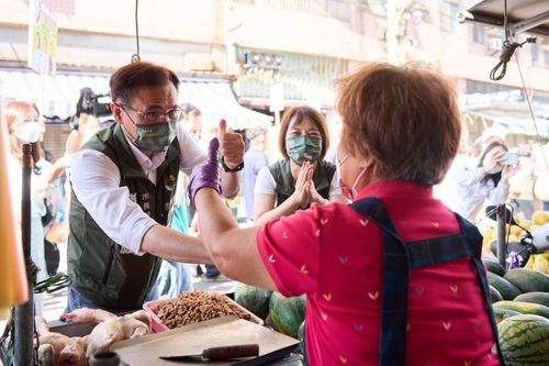 鄭運鵬確診!居家照護暫停活動7天 明天誓師大會不缺席仍要「帥氣連線」