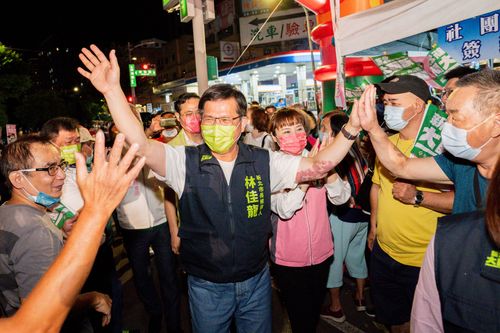 小英總統與這些大咖今新北站台相挺　林佳龍酸侯陣營：新北市府成競辦？　