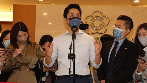 陳時中喊「特斯拉總部遷台」　蔣萬安狂搖頭：對國際事務無知「根本天兵」