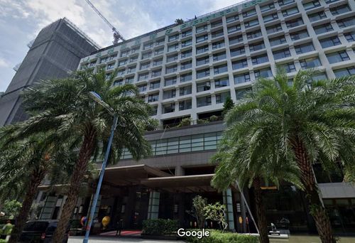 宜蘭礁溪長榮鳳凰酒店竄黑煙 烤箱起火緊急疏散房客