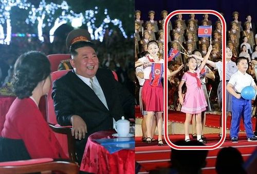 金正恩面露「慈父笑」看表演 北韓第一千金在台上?
