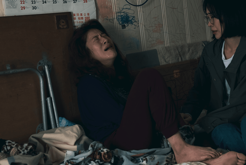 百白《愛的蠻荒》遭酒醉男友家暴 沒錢生活找上兒子老師借錢