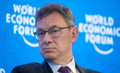 輝瑞CEO連2個月確診新冠肺炎　已接種過4劑疫苗