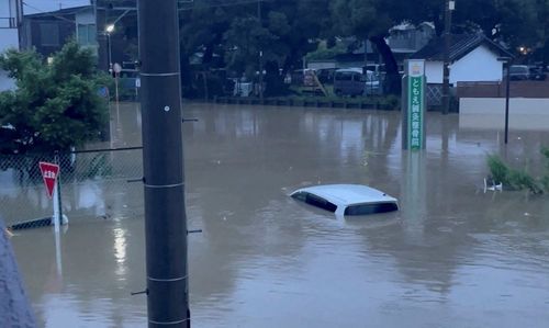 颱風肆虐　日本靜岡近2500屋泡水、逾5萬戶停水