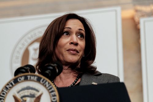 美副總統賀錦麗發生車禍　美媒：傳特勤局想「吃案」