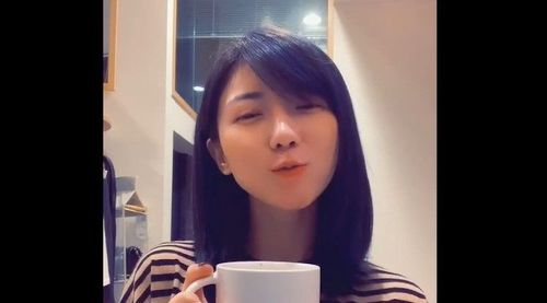 被說傻子！呆萌女一秒變臉問一句　聽完答案又放心笑了