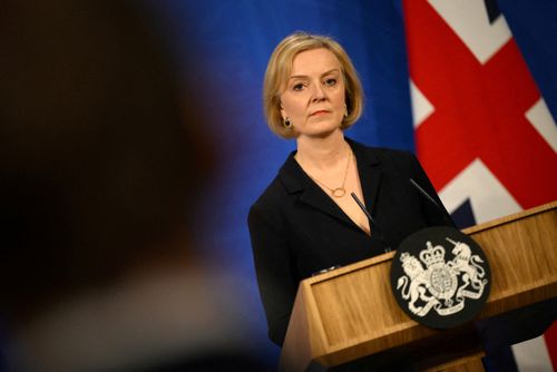 英媒：保守黨國會議員擬本周將首相特拉斯拉下台