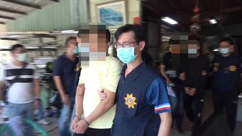 驚見自家變軍火庫！M203榴彈槍都有　高雄嬤哭勸金孫：要好好做人