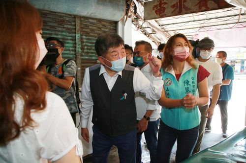 發文盼「撥雲見日」 外界解讀針對周玉蔻!陳時中否認:希望陽光下選舉