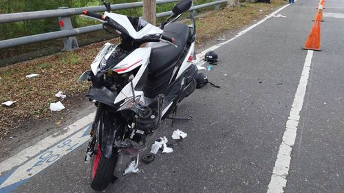 台東2男機車雙載清晨衝撞路人 7旬婦當場死亡